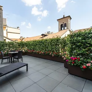 Castello 3*, Milão Itália